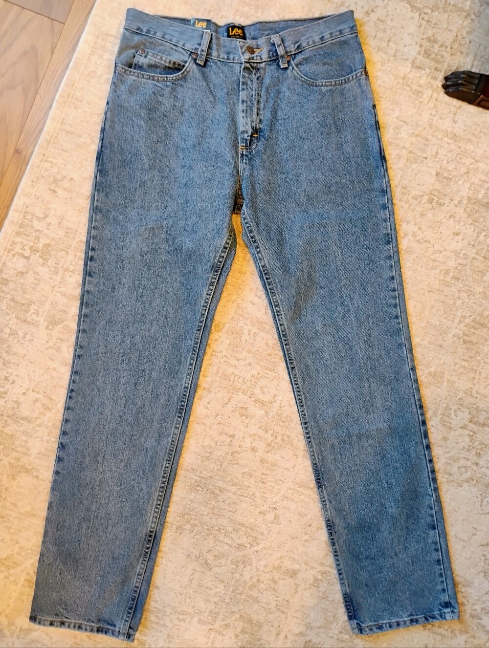 NWT 33x34 Lee Relaxed Fit Straight Leg Medium Stone Wash Denim Jeans Tall NEW